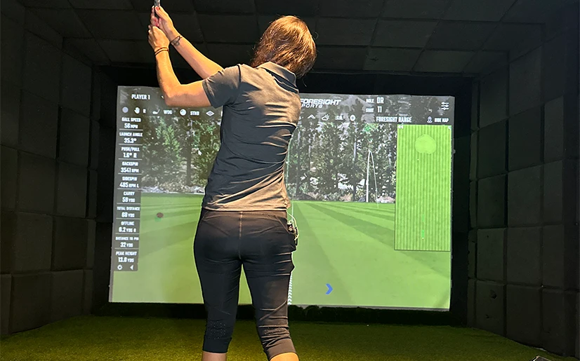 Simulador de golfe na Tiro Certo Esportes