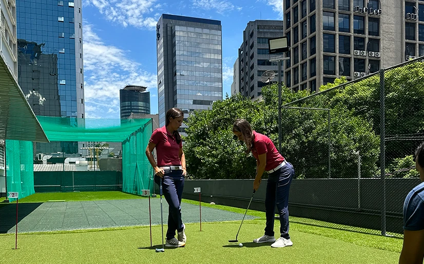 Putting green na Tiro Certo Esportes